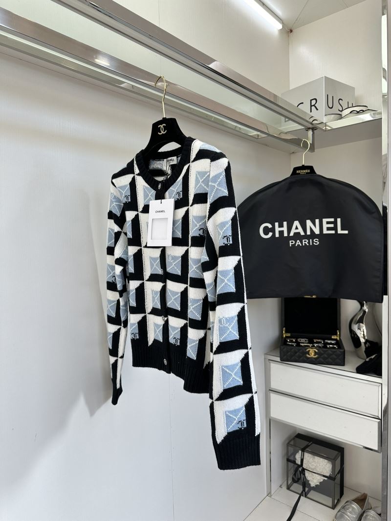 Chanel Outwear